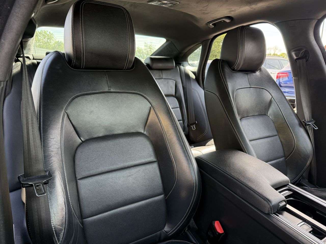 2018 JAGUAR XF 2018 JAGUAR XF