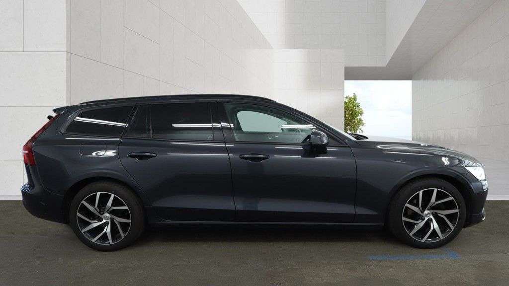 2019 VOLVO V60 2019 VOLVO V60