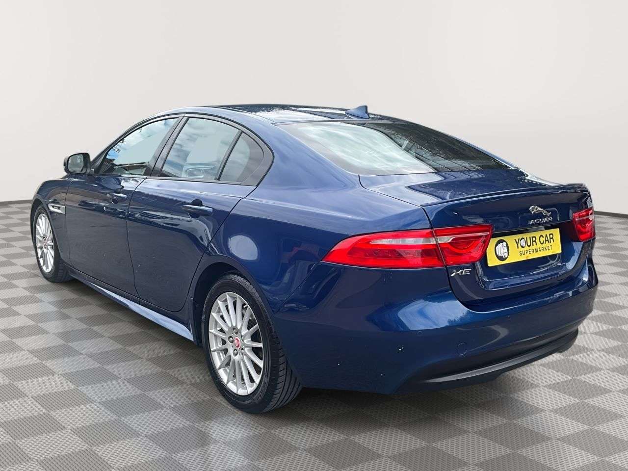 2016 JAGUAR XE 2016 JAGUAR XE