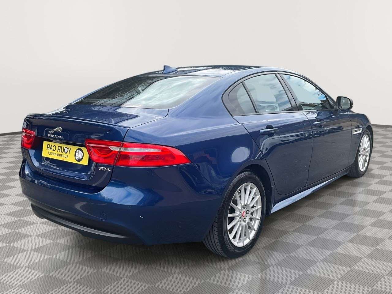 2016 JAGUAR XE 2016 JAGUAR XE