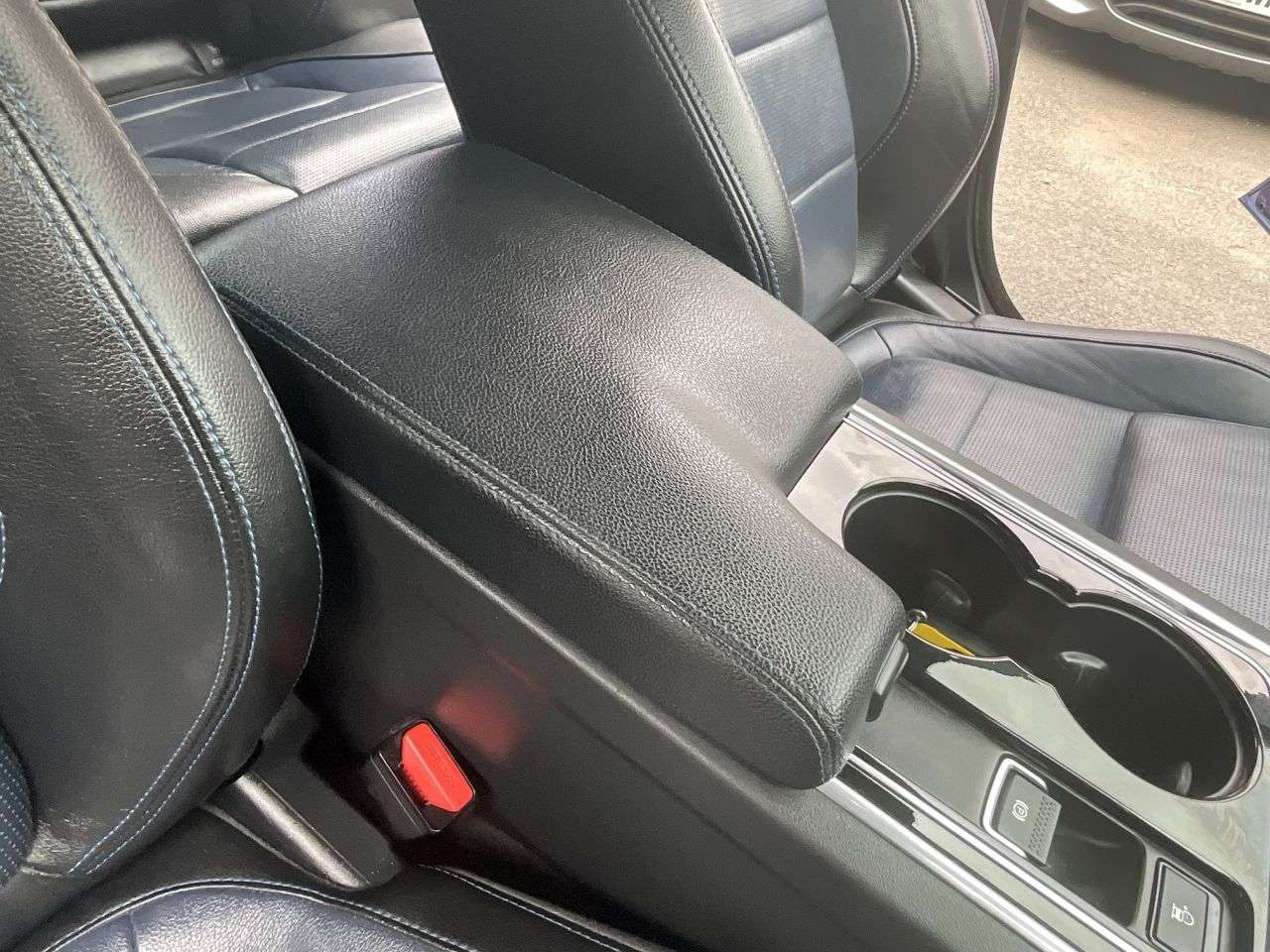 2016 JAGUAR XE 2016 JAGUAR XE