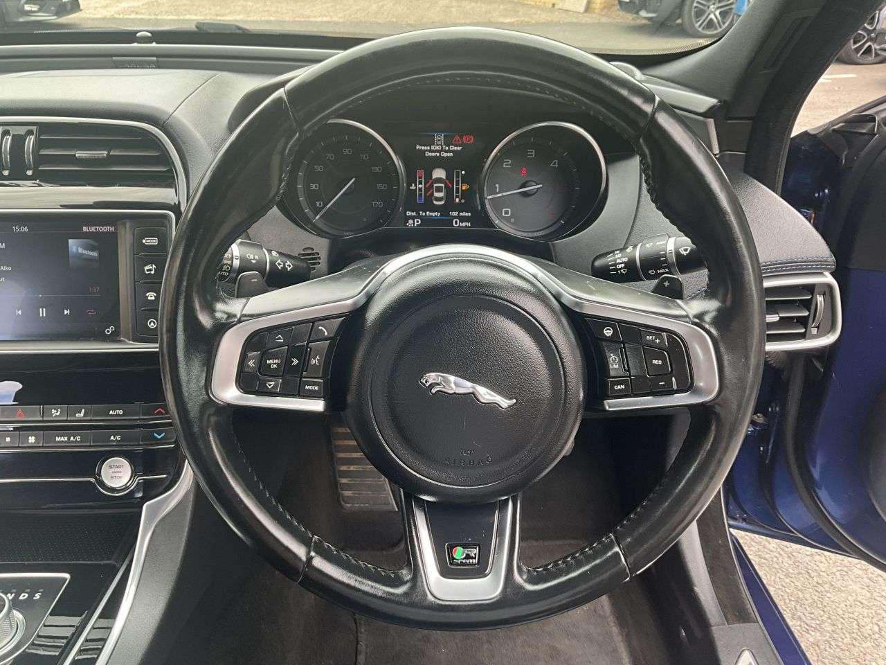 2016 JAGUAR XE 2016 JAGUAR XE