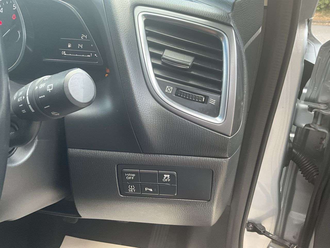 2018 MAZDA MAZDA3 2018 MAZDA MAZDA3