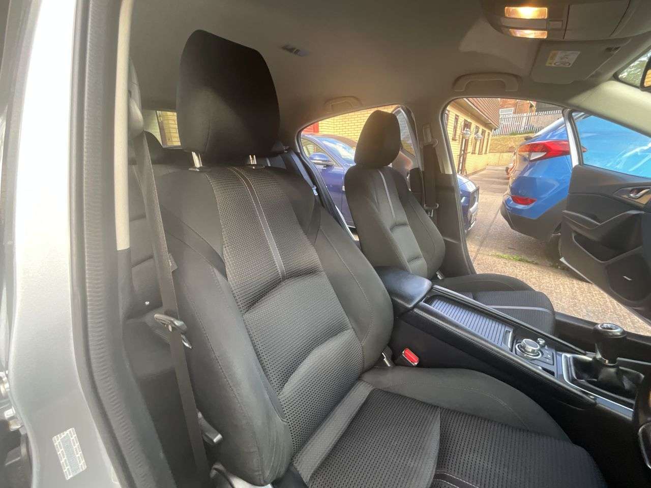 2018 MAZDA MAZDA3 2018 MAZDA MAZDA3