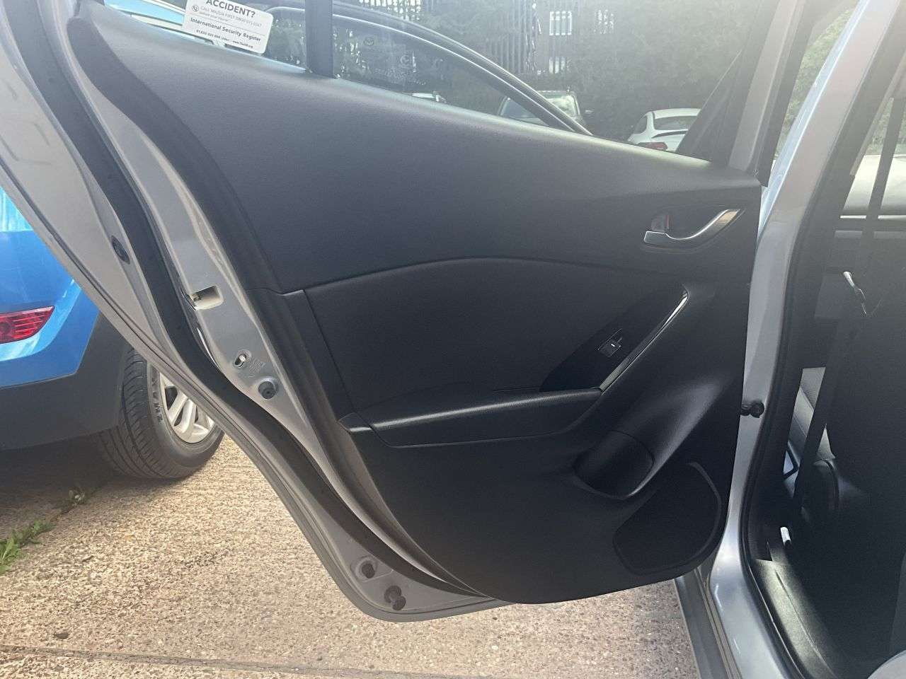 2018 MAZDA MAZDA3 2018 MAZDA MAZDA3