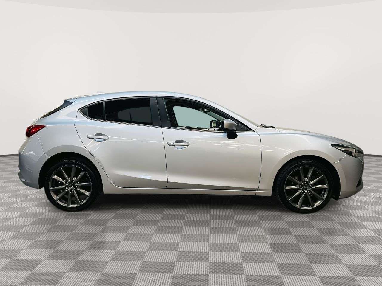 2018 MAZDA MAZDA3 2018 MAZDA MAZDA3