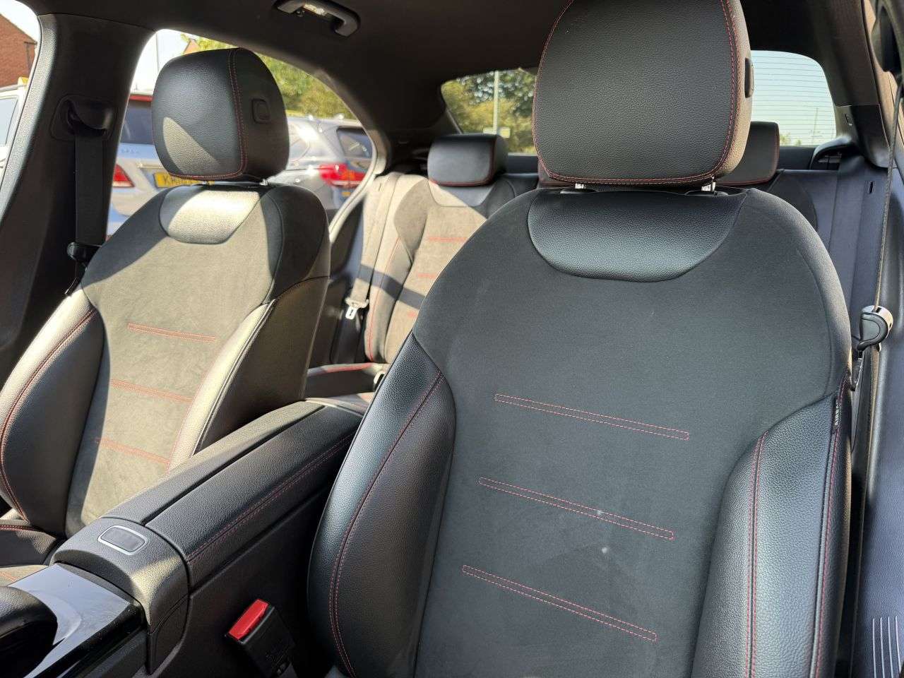 2021 MERCEDES-BENZ A CLASS 2021 MERCEDES-BENZ A CLASS
