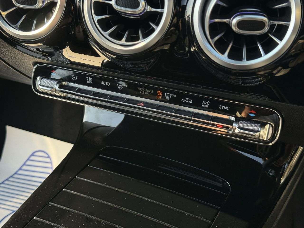 2019 MERCEDES-BENZ A CLASS 2019 MERCEDES-BENZ A CLASS