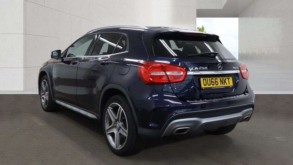 A 2016 MERCEDES-BENZ GLA 2.0 GLA250 AMG Line SUV 5dr Petrol 7G-DCT 4MATIC Euro 6 (s/s) (211 ps) 2 KE A 2016 MERCEDES-BENZ GLA 2.0 GLA250 AMG Line SUV 5dr Petrol 7G-DCT 4MATIC Euro 6 (s/s) (211 ps) 2 KE