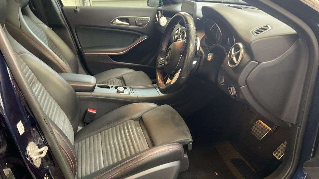 2016 MERCEDES-BENZ GLA 2016 MERCEDES-BENZ GLA