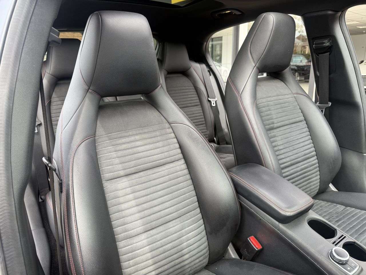2016 MERCEDES-BENZ GLA 2016 MERCEDES-BENZ GLA
