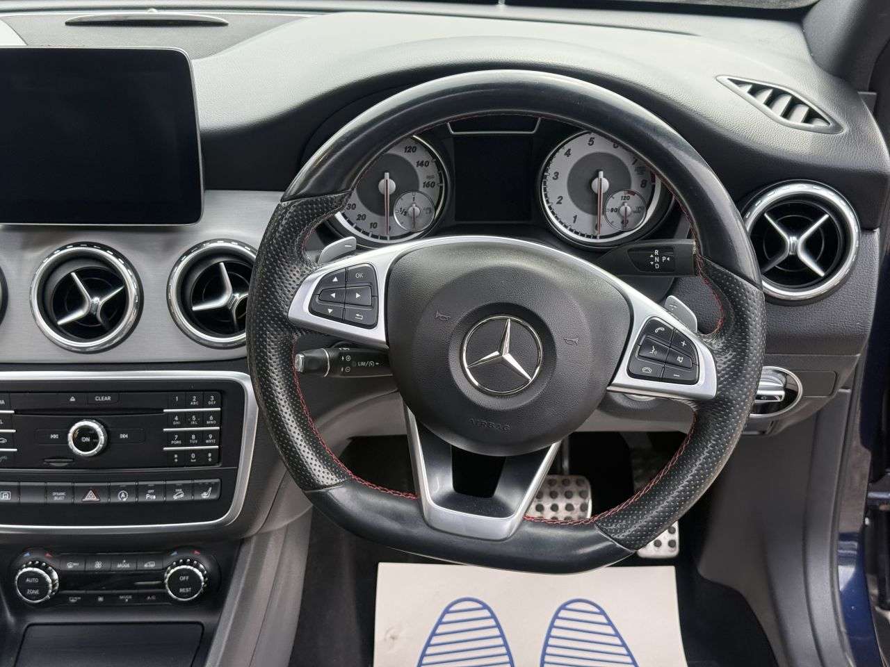 2016 MERCEDES-BENZ GLA 2016 MERCEDES-BENZ GLA