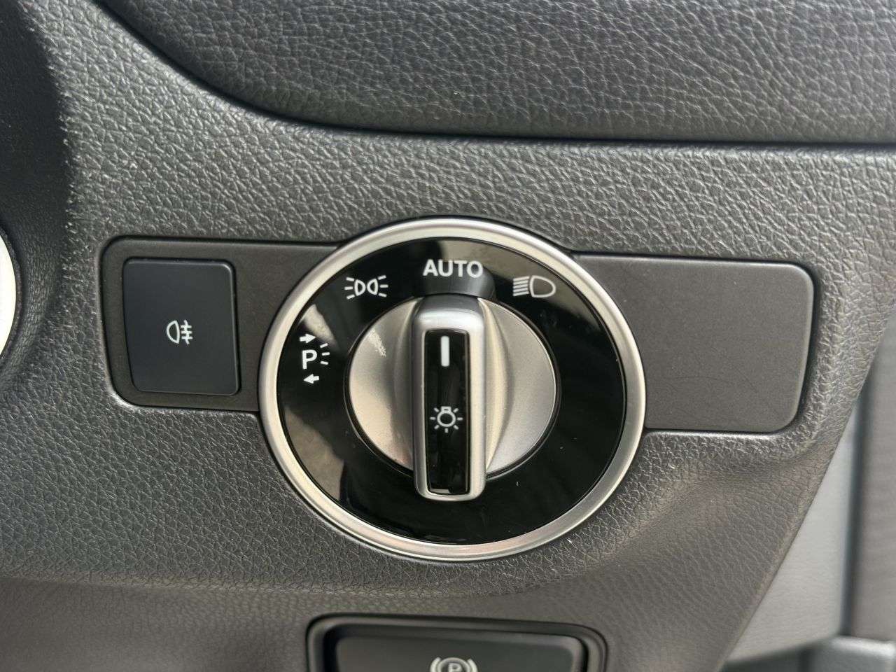 2016 MERCEDES-BENZ GLA 2016 MERCEDES-BENZ GLA