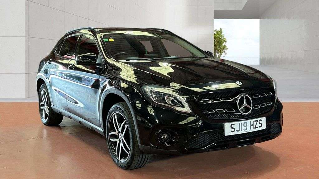 A 2019 MERCEDES-BENZ GLA 1.6 GLA180 Urban Edition SUV 5dr Petrol 7G-DCT Euro 6 (s/s) (122 ps) 2 OWNE A 2019 MERCEDES-BENZ GLA 1.6 GLA180 Urban Edition SUV 5dr Petrol 7G-DCT Euro 6 (s/s) (122 ps) 2 OWNE