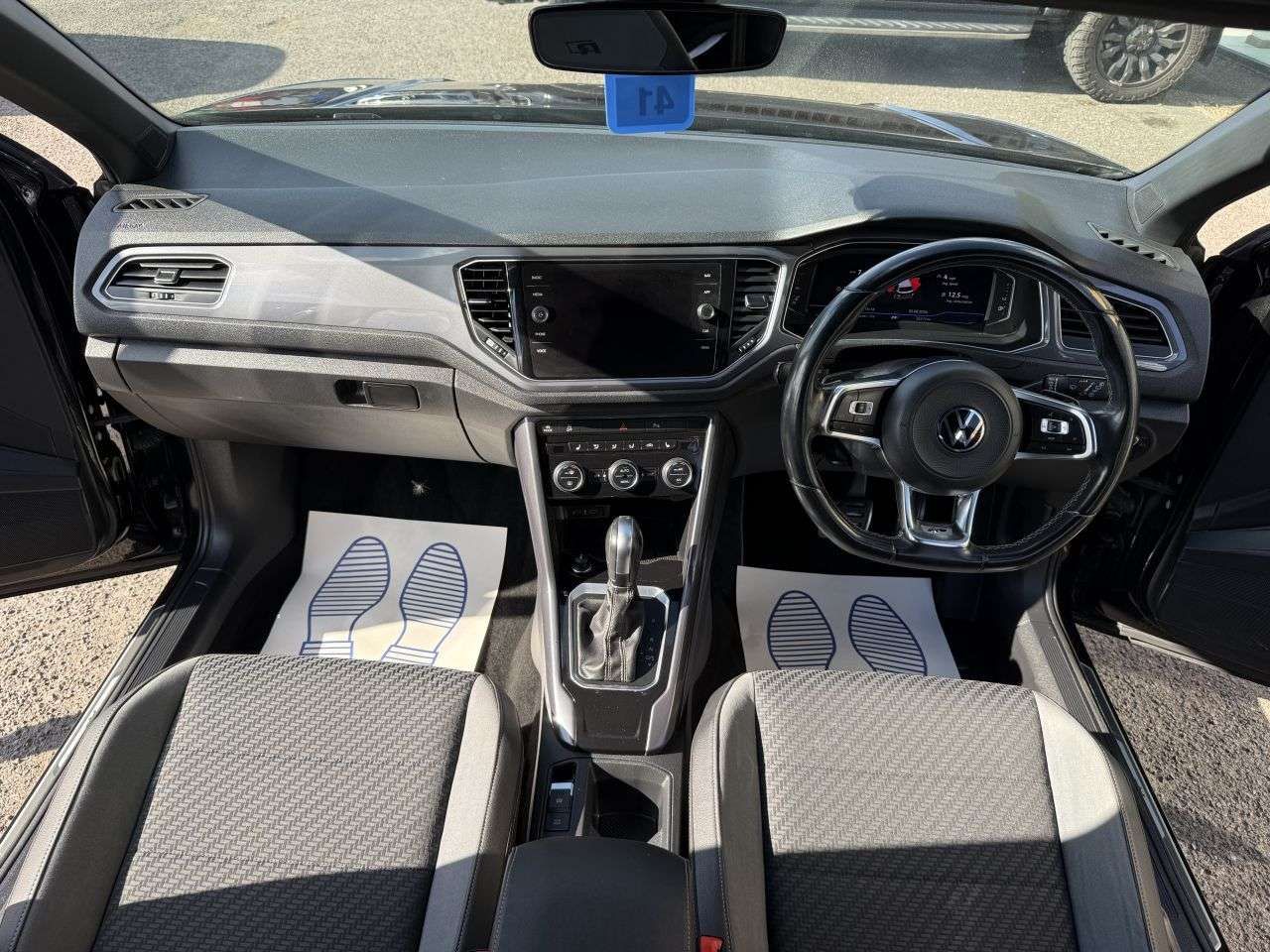 2021 VOLKSWAGEN T-ROC 2021 VOLKSWAGEN T-ROC