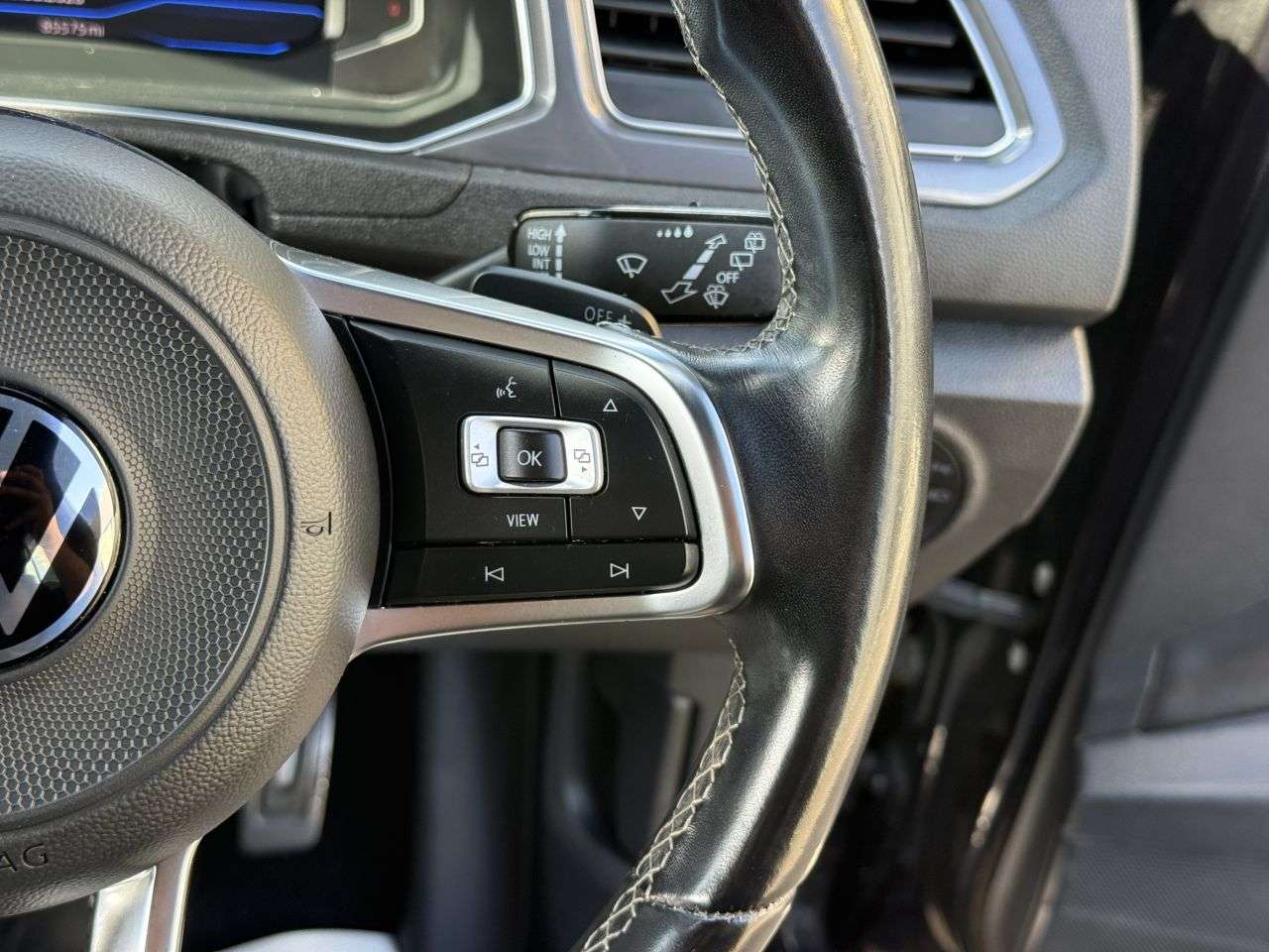 2021 VOLKSWAGEN T-ROC 2021 VOLKSWAGEN T-ROC