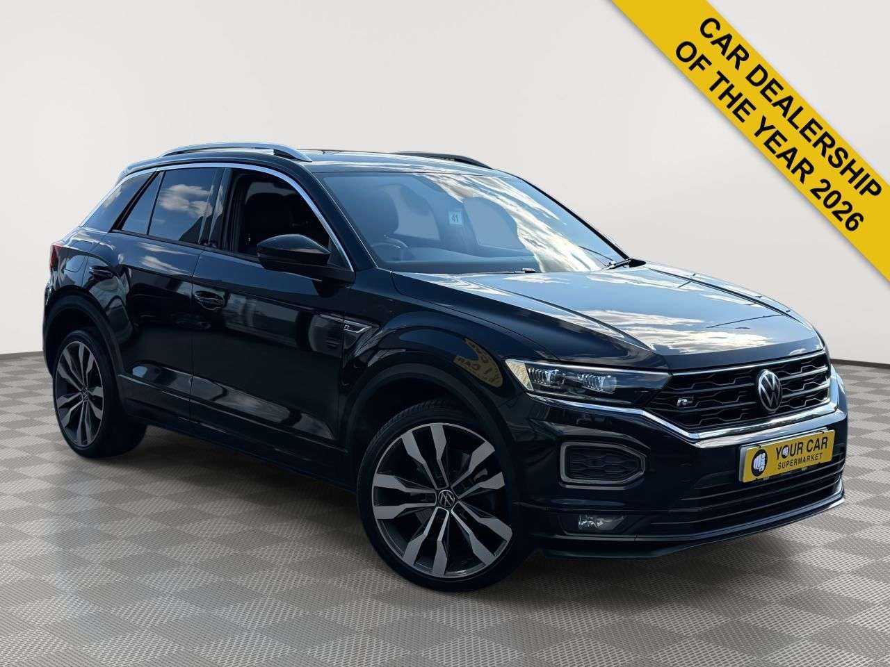 A 2021 VOLKSWAGEN T-ROC 1.5 TSI GPF EVO R-Line SUV 5dr Petrol DSG Euro 6 (s/s) (150 ps) 1 OWNERS FR A 2021 VOLKSWAGEN T-ROC 1.5 TSI GPF EVO R-Line SUV 5dr Petrol DSG Euro 6 (s/s) (150 ps) 1 OWNERS FR