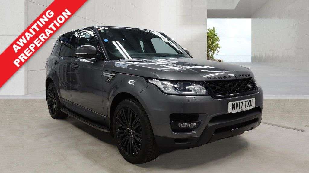 A 2017 LAND ROVER RANGE ROVER SPORT 2.0 SD4 HSE SUV 5dr Diesel Auto 4WD Euro 6 (s/s) (240 ps) 2 KEYS / SERVICE A 2017 LAND ROVER RANGE ROVER SPORT 2.0 SD4 HSE SUV 5dr Diesel Auto 4WD Euro 6 (s/s) (240 ps) 2 KEYS / SERVICE