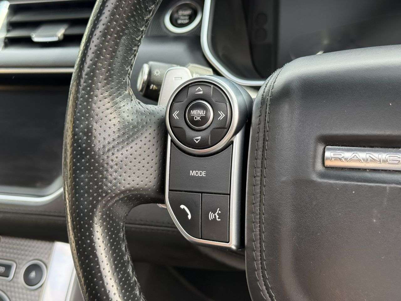 2017 LAND ROVER RANGE ROVER SPORT 2017 LAND ROVER RANGE ROVER SPORT