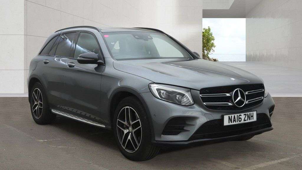 A 2016 MERCEDES-BENZ GLC 2.1 GLC220d AMG Line (Premium) SUV 5dr Diesel G-Tronic 4MATIC Euro 6 (s/s) A 2016 MERCEDES-BENZ GLC 2.1 GLC220d AMG Line (Premium) SUV 5dr Diesel G-Tronic 4MATIC Euro 6 (s/s)