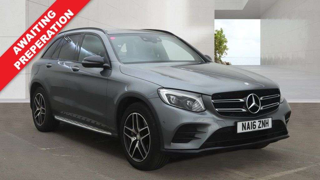 A 2016 MERCEDES-BENZ GLC 2.1 GLC220d AMG Line (Premium) SUV 5dr Diesel G-Tronic 4MATIC Euro 6 (s/s) A 2016 MERCEDES-BENZ GLC 2.1 GLC220d AMG Line (Premium) SUV 5dr Diesel G-Tronic 4MATIC Euro 6 (s/s)