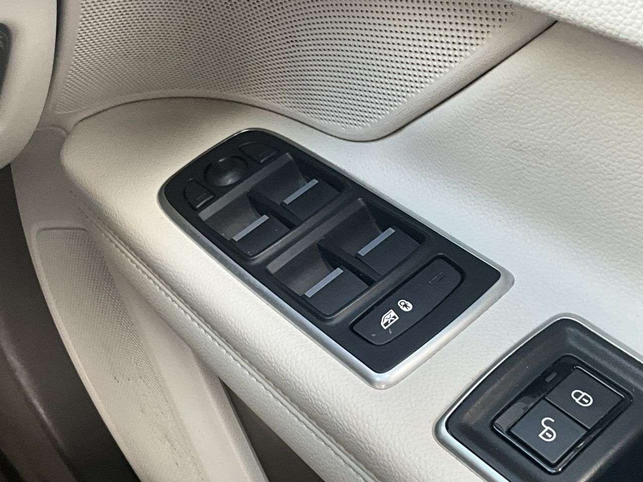 2017 JAGUAR XF 2017 JAGUAR XF