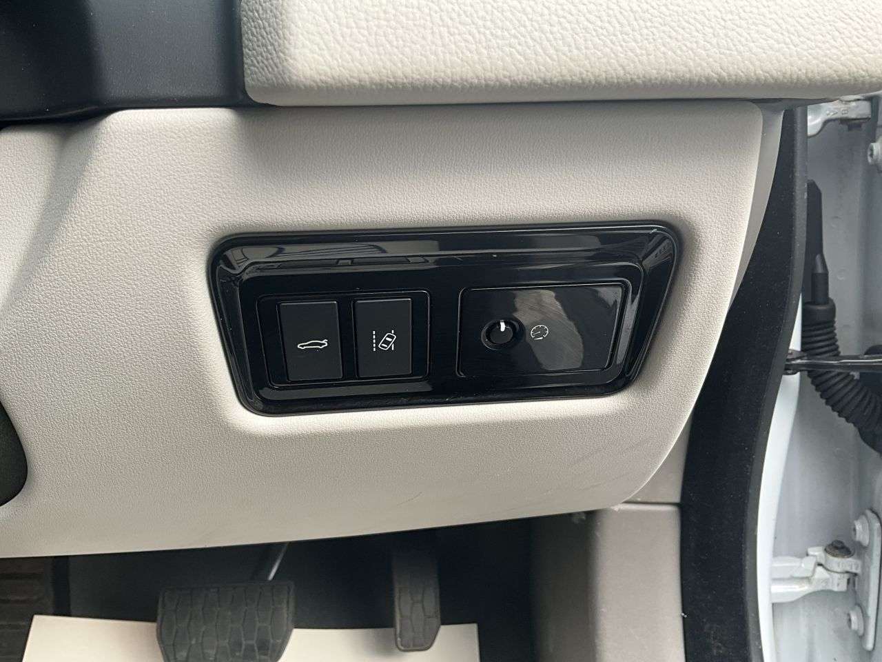 2017 JAGUAR XF 2017 JAGUAR XF