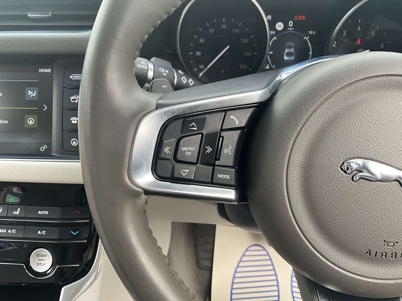 2017 JAGUAR XF 2017 JAGUAR XF
