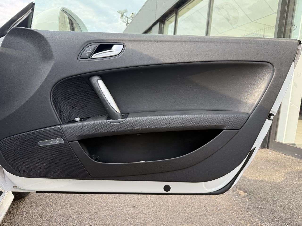 2011 AUDI TT 2011 AUDI TT