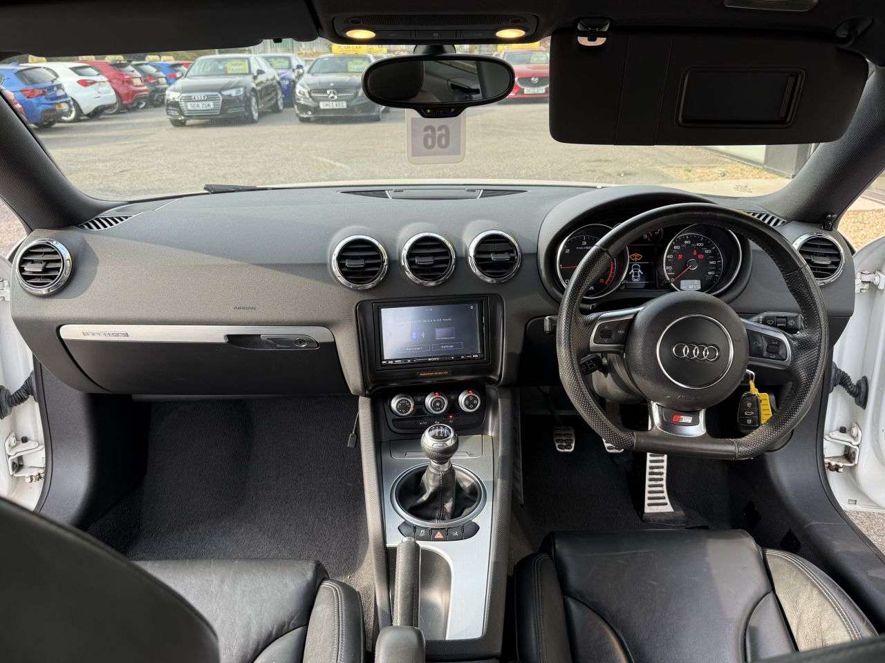 2011 AUDI TT 2011 AUDI TT
