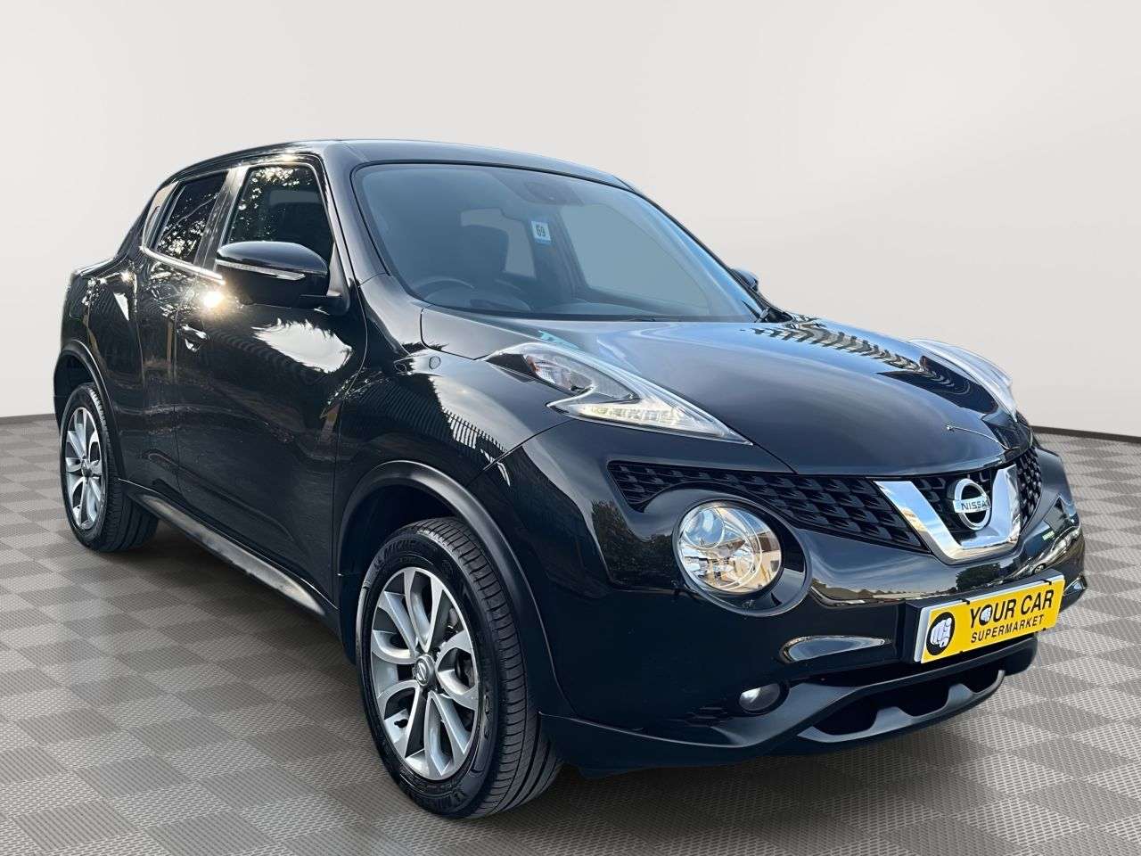 A 2017 NISSAN JUKE 1.6 Tekna SUV 5dr Petrol XTRON Euro 6 (117 ps) 1 OWNERS FROM NEW A 2017 NISSAN JUKE 1.6 Tekna SUV 5dr Petrol XTRON Euro 6 (117 ps) 1 OWNERS FROM NEW