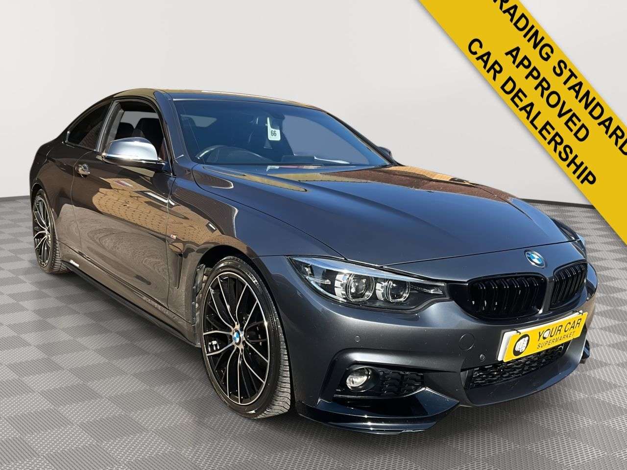 A 2017 BMW 4 SERIES 2.0 420i M Sport Coupe 2dr Petrol Auto Euro 6 (s/s) (184 ps) 2 KEYS / SERVI A 2017 BMW 4 SERIES 2.0 420i M Sport Coupe 2dr Petrol Auto Euro 6 (s/s) (184 ps) 2 KEYS / SERVI