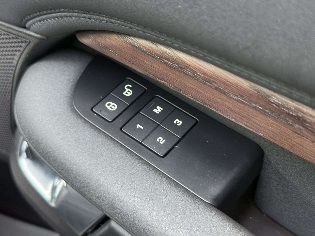 2017 LAND ROVER DISCOVERY 2017 LAND ROVER DISCOVERY