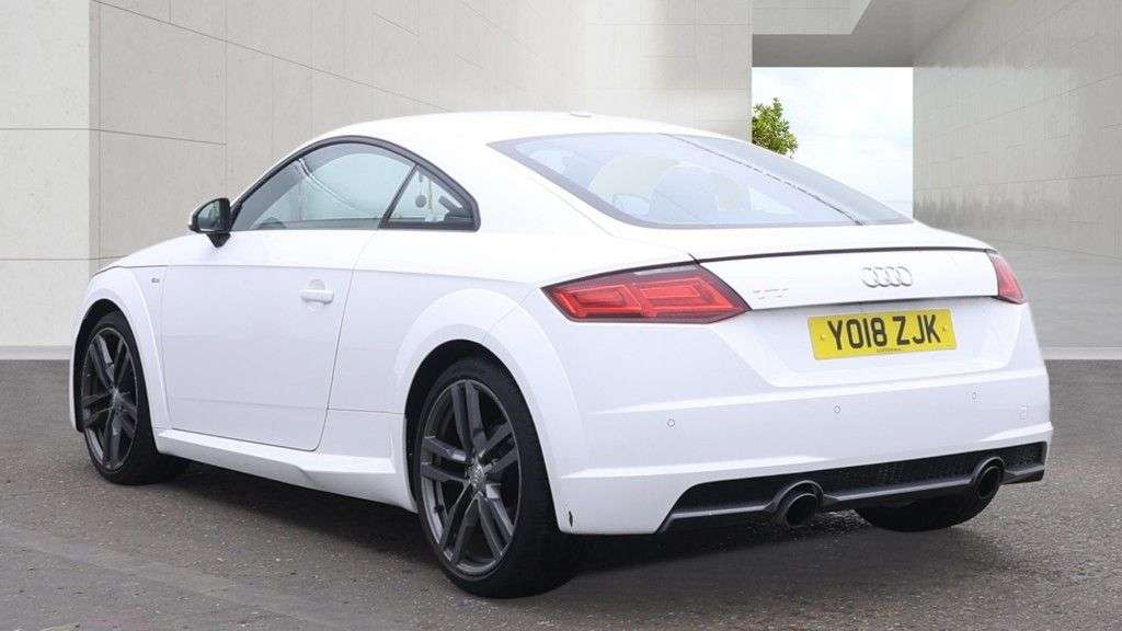 A 2018 AUDI TT TFSI S LINE A 2018 AUDI TT TFSI S LINE