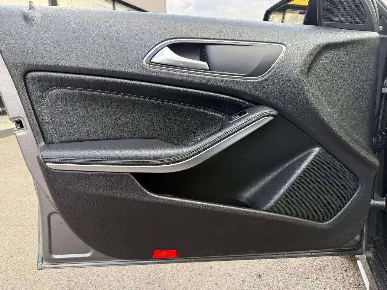 2018 MERCEDES-BENZ A CLASS 2018 MERCEDES-BENZ A CLASS
