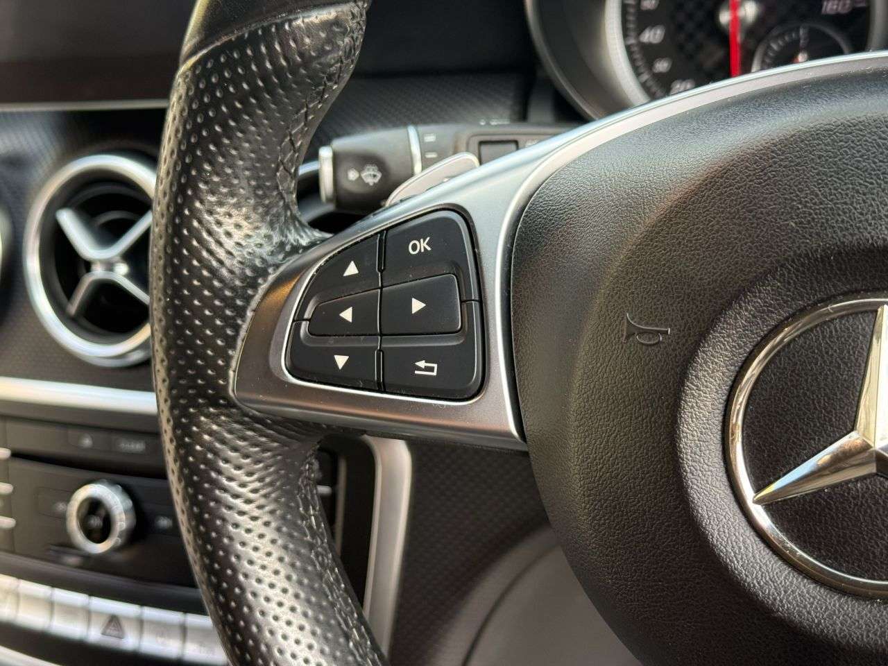 2018 MERCEDES-BENZ A CLASS 2018 MERCEDES-BENZ A CLASS