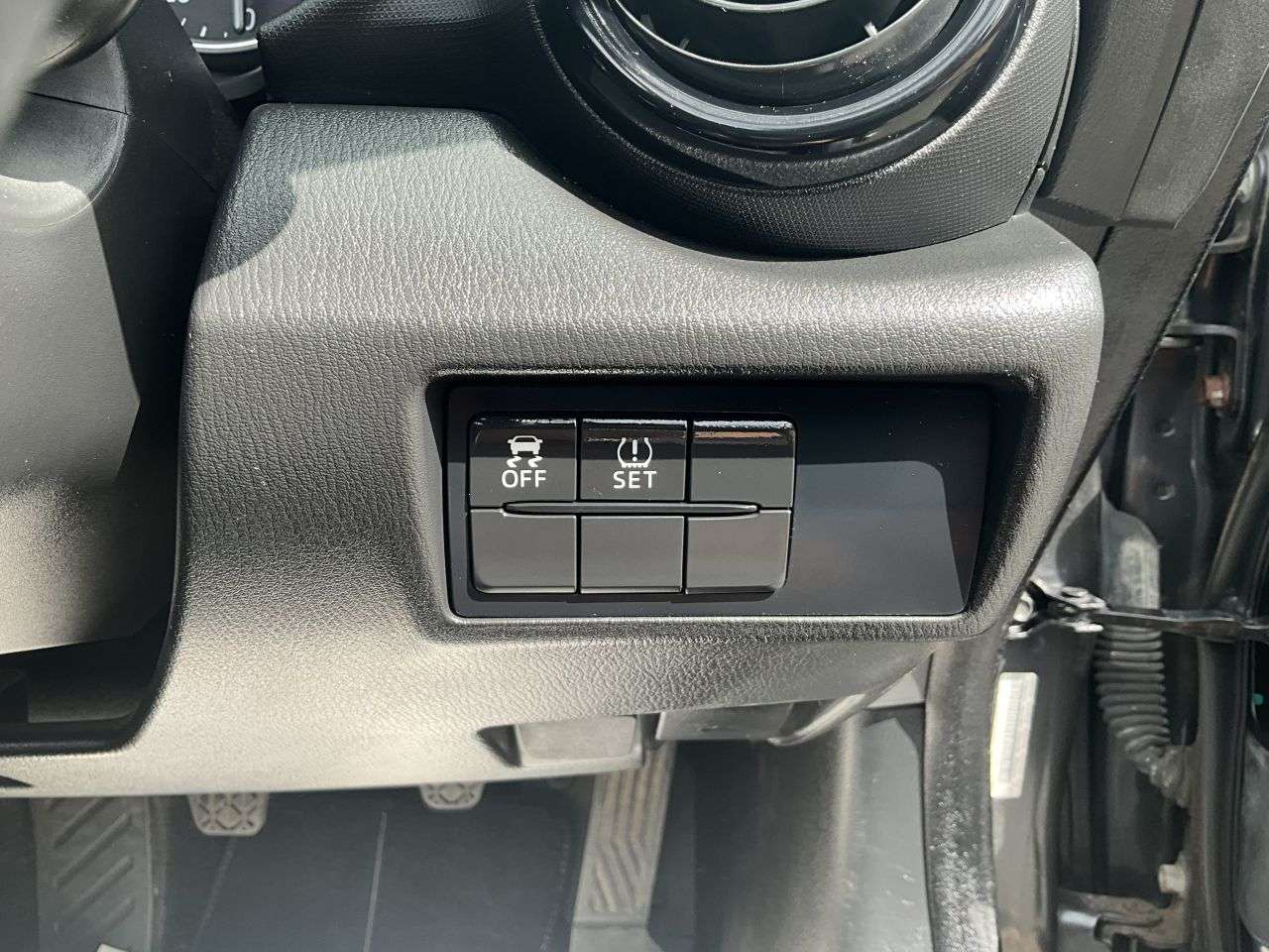 2016 MAZDA MX-5 2016 MAZDA MX-5