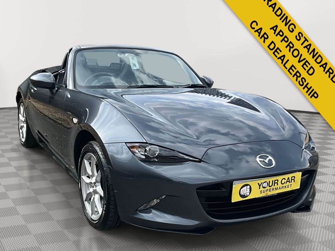 A 2016 MAZDA MX-5 1.5 SKYACTIV-G SE Convertible 2dr Petrol Manual Euro 6 (131 ps) 2 KEYS/LOW A 2016 MAZDA MX-5 1.5 SKYACTIV-G SE Convertible 2dr Petrol Manual Euro 6 (131 ps) 2 KEYS/LOW