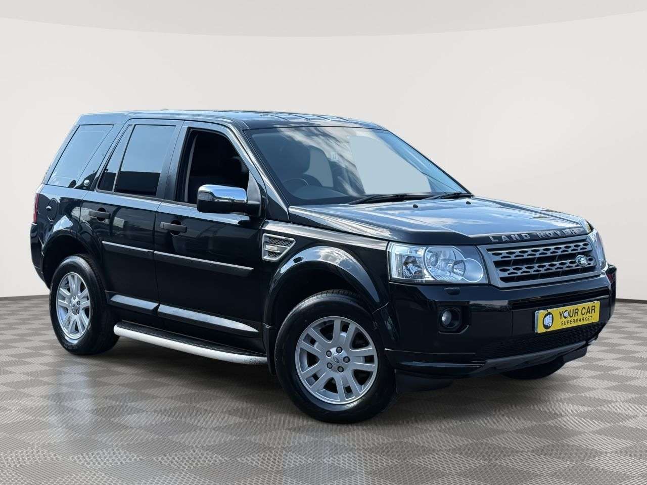 A 2011 LAND ROVER FREELANDER 2 2.2 TD4 XS SUV 5dr Diesel Manual 4WD Euro 5 (s/s) (150 ps) Alpine Sound, He A 2011 LAND ROVER FREELANDER 2 2.2 TD4 XS SUV 5dr Diesel Manual 4WD Euro 5 (s/s) (150 ps) Alpine Sound, He