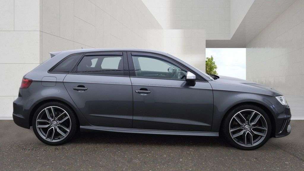 2015 AUDI S3 2015 AUDI S3