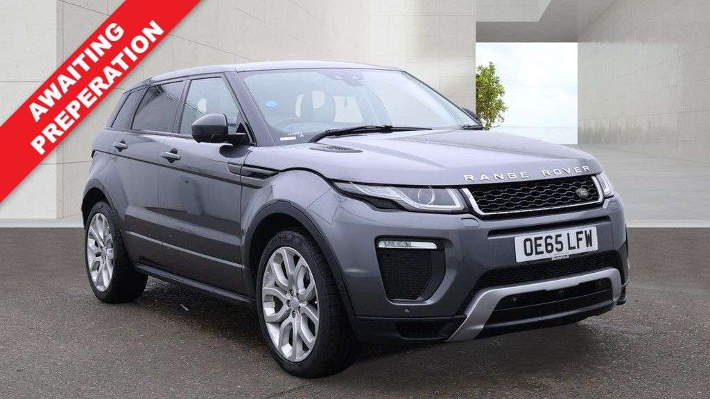 A 2015 LAND ROVER RANGE ROVER EVOQUE 2.0 TD4 HSE Dynamic Lux SUV 5dr Diesel Auto 4WD Euro 6 (s/s) (180 ps) 2 KEY A 2015 LAND ROVER RANGE ROVER EVOQUE 2.0 TD4 HSE Dynamic Lux SUV 5dr Diesel Auto 4WD Euro 6 (s/s) (180 ps) 2 KEY