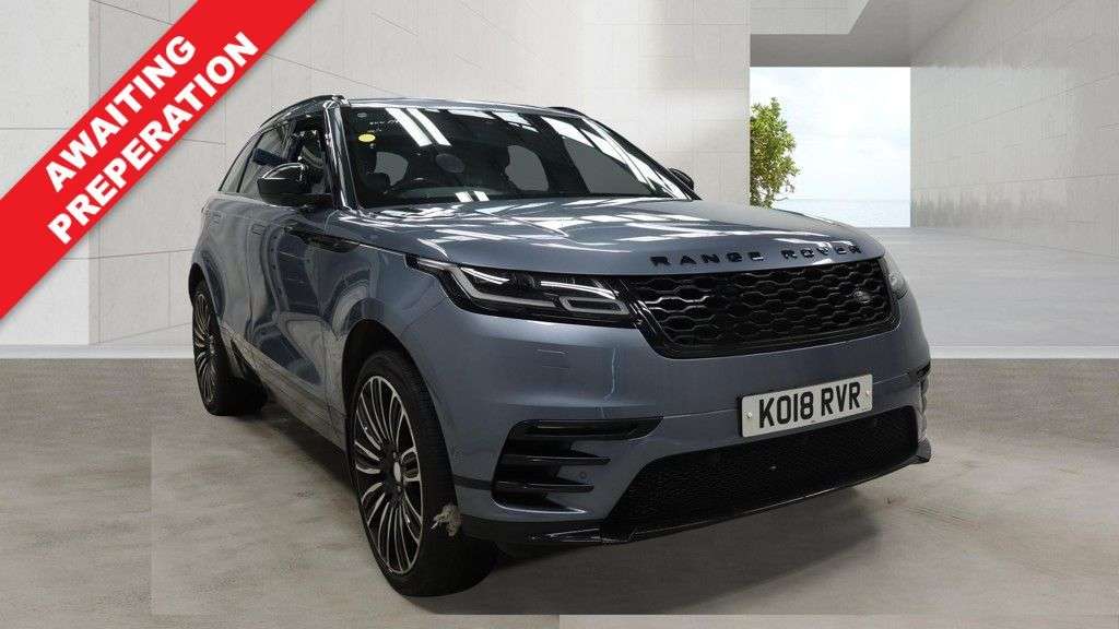 A 2018 LAND ROVER RANGE ROVER VELAR 2.0 D180 R-Dynamic SE SUV 5dr Diesel Auto 4WD Euro 6 (s/s) (180 ps) 2KEYS/ A 2018 LAND ROVER RANGE ROVER VELAR 2.0 D180 R-Dynamic SE SUV 5dr Diesel Auto 4WD Euro 6 (s/s) (180 ps) 2KEYS/