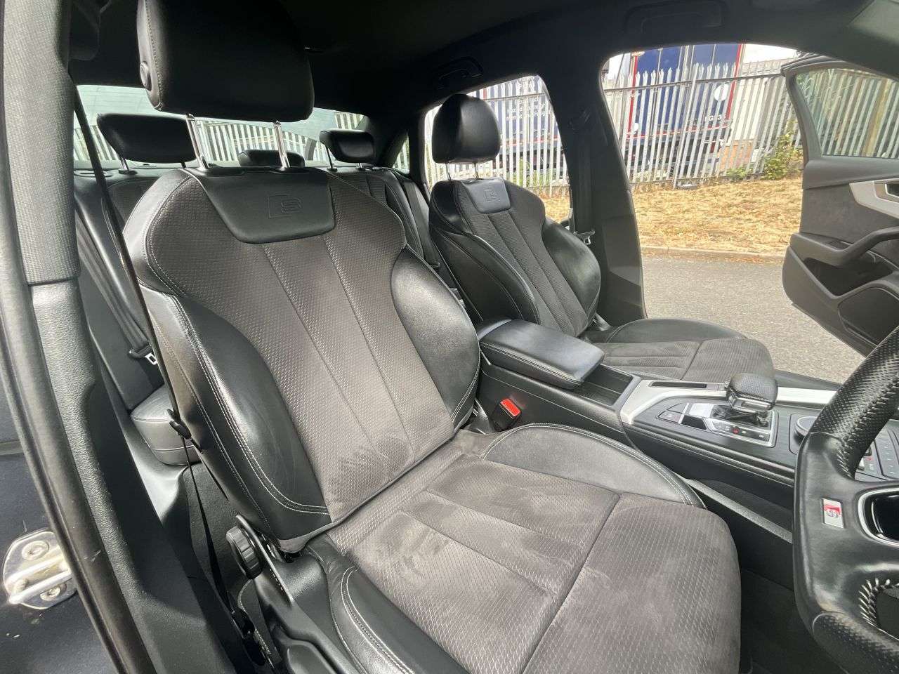 2017 AUDI A4 2017 AUDI A4