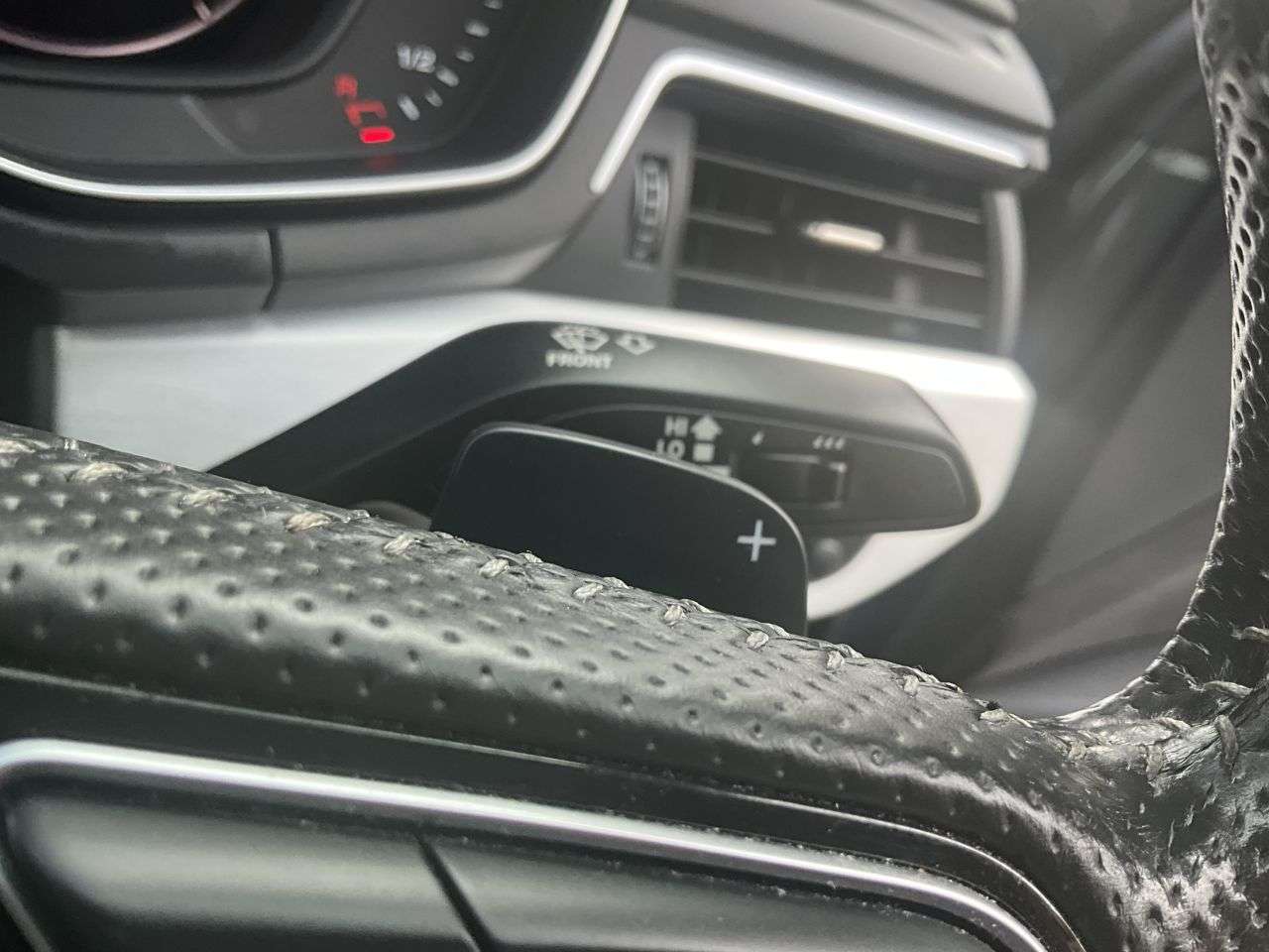 2017 AUDI A4 2017 AUDI A4