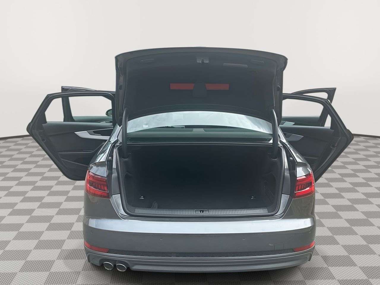 2017 AUDI A4 2017 AUDI A4
