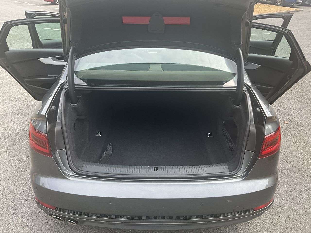 2017 AUDI A4 2017 AUDI A4