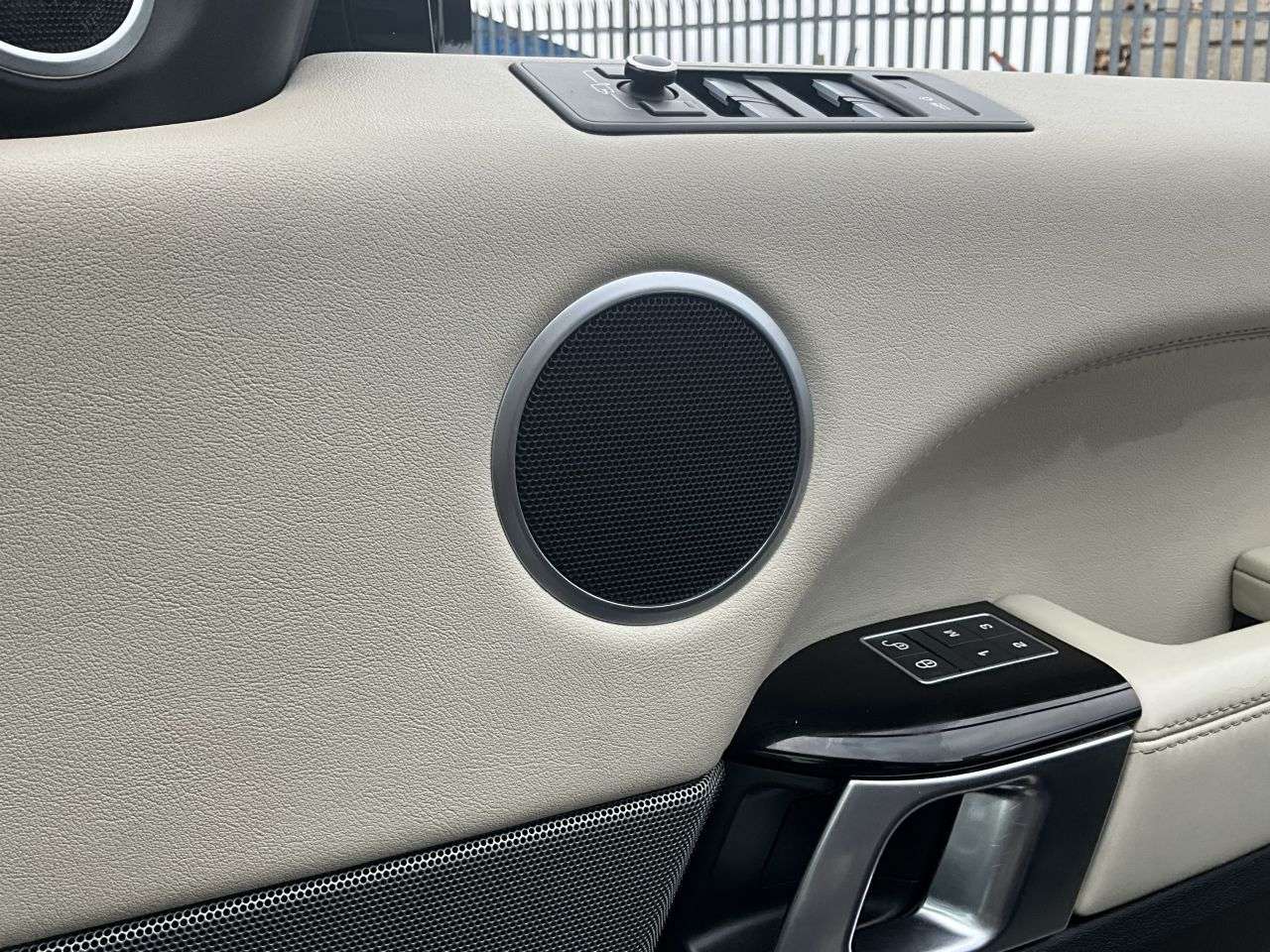 2017 LAND ROVER RANGE ROVER SPORT 2017 LAND ROVER RANGE ROVER SPORT
