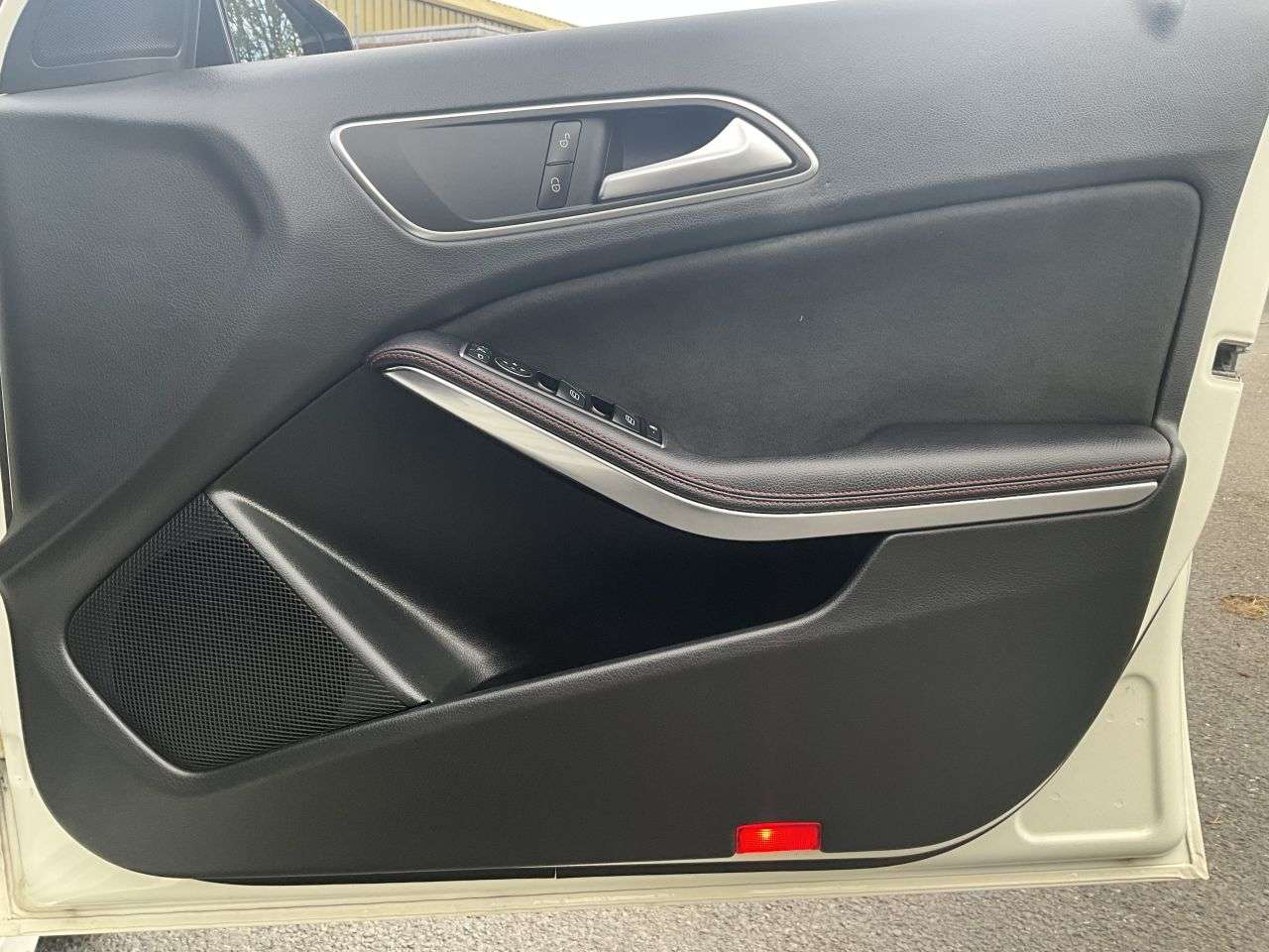 2016 MERCEDES-BENZ A CLASS 2016 MERCEDES-BENZ A CLASS