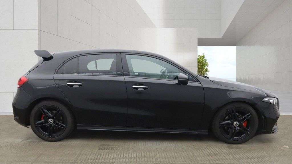 2018 MERCEDES-BENZ A CLASS 2018 MERCEDES-BENZ A CLASS