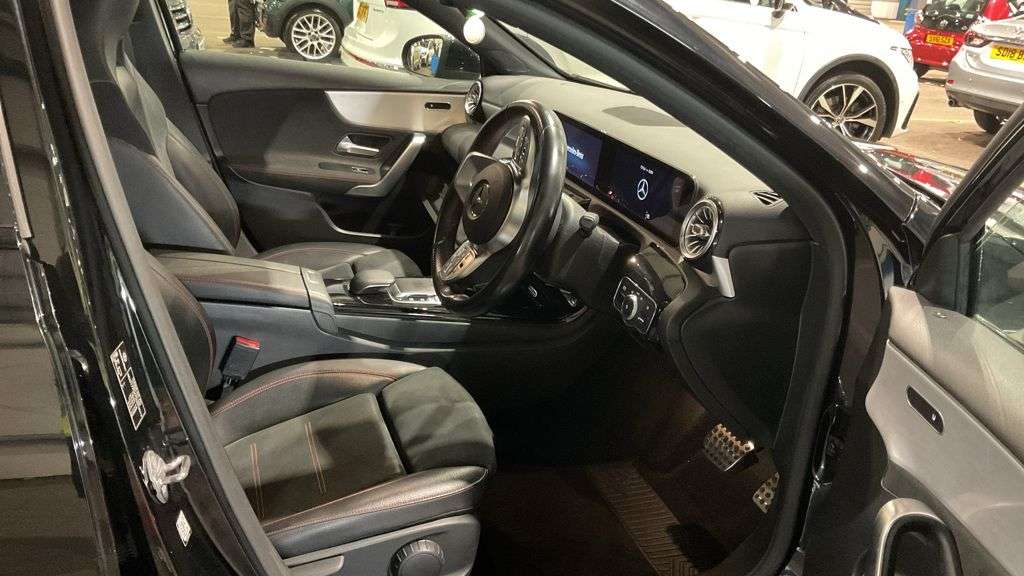2018 MERCEDES-BENZ A CLASS 2018 MERCEDES-BENZ A CLASS